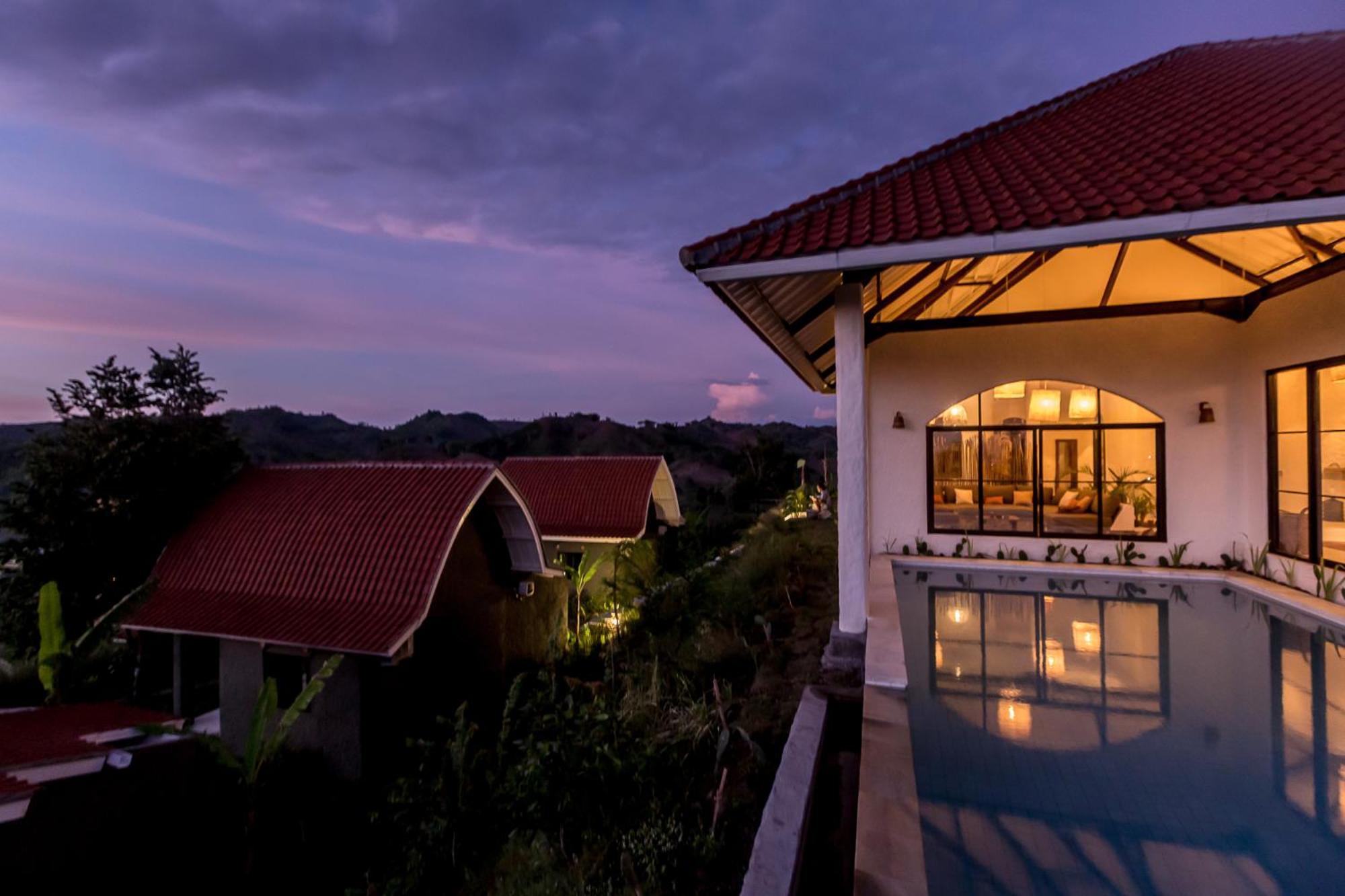 Drop In Surf Lodge Kuta  Buitenkant foto